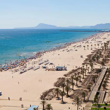 Gandia Iii - Alquiler Solo A Familias *