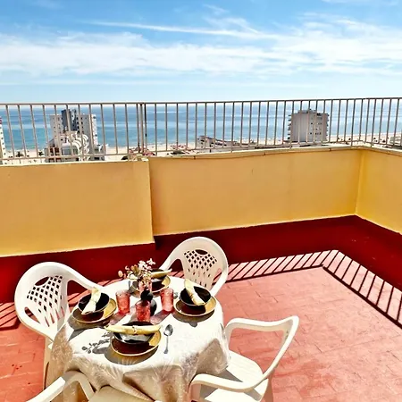 Gandia Iii - Alquiler Solo A Familias Apartment *